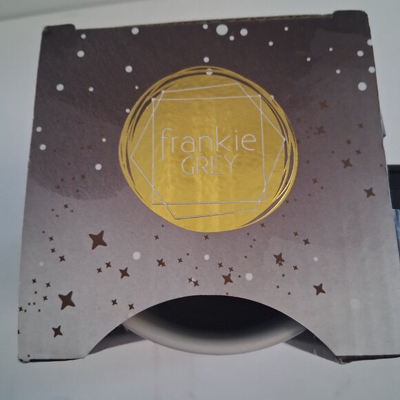 Frankie GREY Christmas Mugs Mr & Mrs Claus - Picture 6 of 6